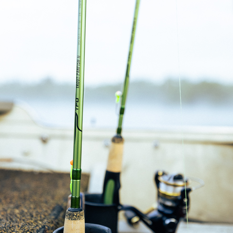 Trout Rod7'3“Panfish Rod Trout Fishing Rod Light &Ultralight Fishing Rod  Crappie Rods Ultralight Spinning Rod 2 Piece Graphite Lightweight Trout  Rods